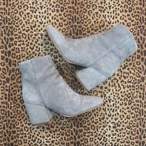 ‼️CLOSET CLOSING SALE‼️ [Sam Edelman] Suede Leather Block Heel Bootie